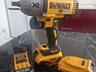 Аккумуляторный гайковерт Dewalt DCF 899 P2