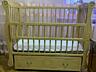 Продаю отличную детскую кроватку из натурального дерева ясень!