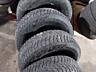 Продам комплект зимних шин 235/70/16