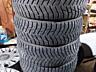 Продам комплект зимних шин 235/70/16