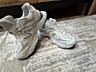 Продам новые кроссовки