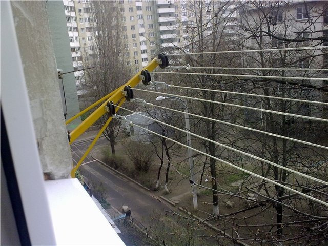 Сушка белья за балкон своими руками Сушка белья за балкон своими руками