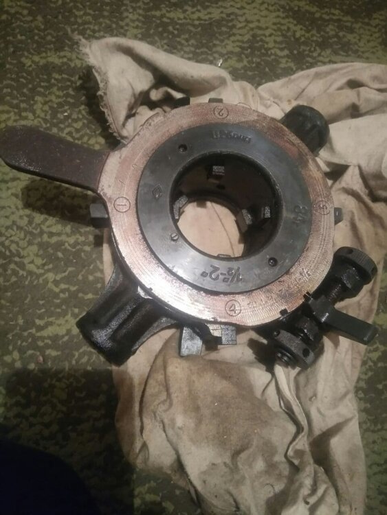 Лерка для нарезки резьбы на трубах 0,5 - 2 дюйма СССР 400 руб