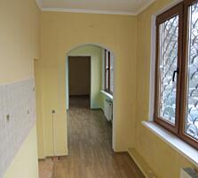 Apartament cu supr. 118 mp - str. Belinski 67