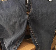 Фирма продает срочно джинсы, брюки, мужские недорого с ндс. Качество.