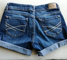 Срочно продаем качественные шорты женские, новые, джинсовые недорого.