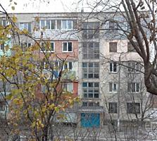 Чеканы, 3-ком., 102 серия, отличная планировка, котелец, середина!