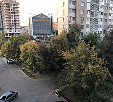 Центр Кишинёвa. Улица Измаил / Stefan cel Mare
