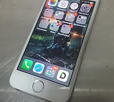 Продам айфон 5s торг уместен
