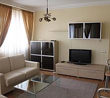 Centru! Crown Plaza! Apartament de lux cu 2 camere! Design individual!