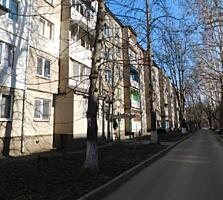2-ком квартира, этаж 3/ из 5, рынок Дачия!