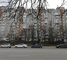 Buiucani, Alba Iulia! Apartament cu 4 camere. Bloc din piatra. Garaj.