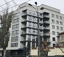 Riscani, str. Kiev. Bloc locativ modern, varianta alba, autonoma.