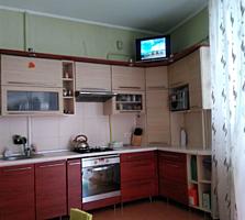 Продам двухкомнатную квартиру на Буюканах.