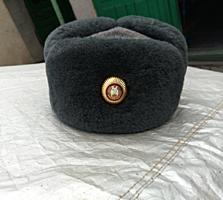 Продам шапку в отличном состоянии!!!! 100р.