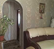 Продам ДОМ отличное состояние 4 комнаты 12 соток баня своя, гараж