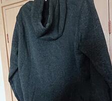 Новая тёплая кофта на молнии