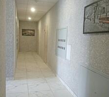 Квартира в новом, сданном доме на Бочарова. Отличная цена！