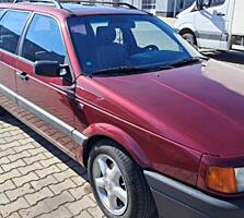 Продам VW Passat B3 1992г. 1.8 - бензин