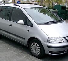 Куплю Volkswagen Passat с кузовом универсал или минивэн Sharan