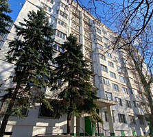 Apartament 71 mp - str. Cuza Voda.
