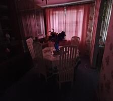 Продам 4-комнатную квартиру