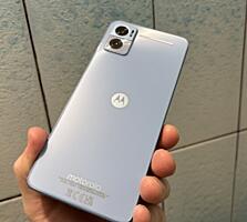 Продам Motorola Moto E22