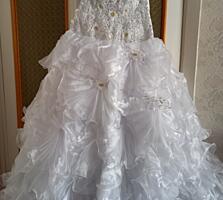 Продам свадебное платье размер 48-50