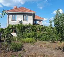Продам дом у моря в Черноморске, 2-х этажный, ракушечник/натуральная .
