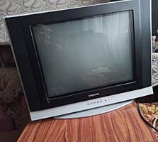Продаётся телевизор "SAMSUNG" б/у, изображение качественное, 500 леев.