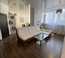 Классная, просторная 3 комнатная квартира в Одессе в районе Аркадии