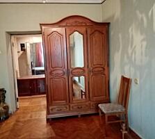 В продаже 2-комнатная квартира в сталинке на проспекте Шевченко. ...