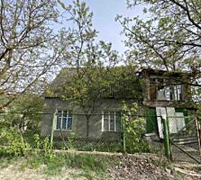 Продаётся дачный домик всего в 22 км. от Кишинёва.