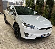 Tesla model X 2017 г.