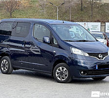 nissan NV200