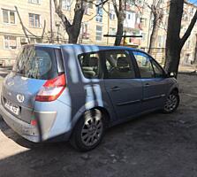 Продам Renault Grand Scenic