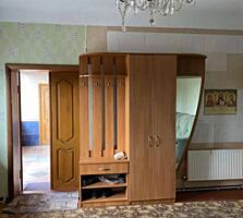 Предлагается к продаже дом в Троицком в хорошем жилом состоянии. ...