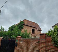 Дом 2-этажный кирпичный, с. Терновка