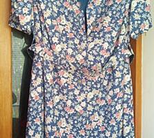 Продам платье 5XL, об. г. -144см, от плеча подклад, плечики, ремень.