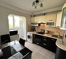 4х ком Ларионова 5/9 с мебелью 69000уе