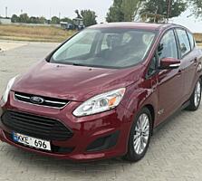 Продам Ford C-Max plug-in-hybrid 2017 года. Молдавский учёт.