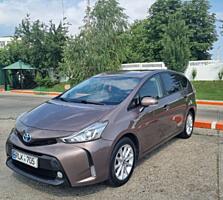 Продается Toyota Prius+ 2015 — гибрид с 7-ю местами