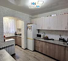 Продам 3-комнатную квартиру (м-н Южный)