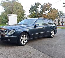 Продам автомобиль.