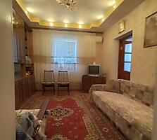 Продам 3-комнатную квартиру на земле. г. Бендеры. Центр.