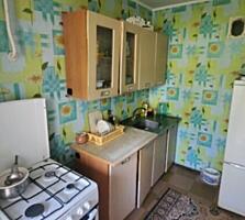 Продается большая однокомнатная квартира на Кировском (Баня)