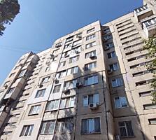 Продам 2-комнатную квартиру с окнами во двор, Молдаванка / Балковская