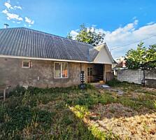 Пол дома. Центр. Всё отдельное.