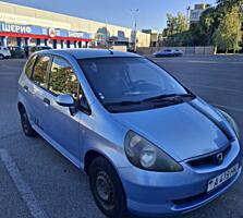 Продам Honda Jazz 2003г