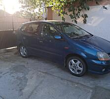Автомобиль nissan almera tino